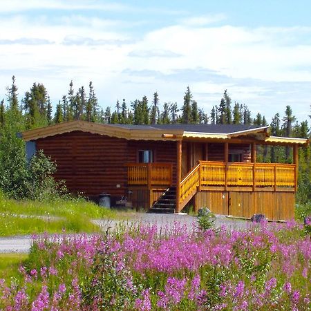 Arctic Chalet Resort Inuvik Buitenkant foto