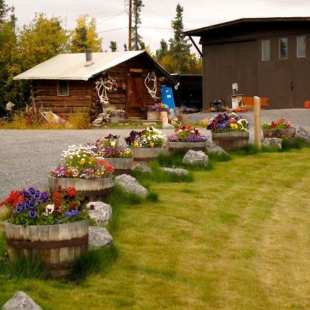 Arctic Chalet Resort Inuvik Buitenkant foto