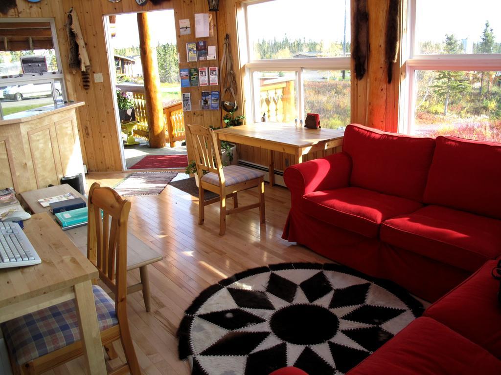 Arctic Chalet Resort Inuvik Buitenkant foto