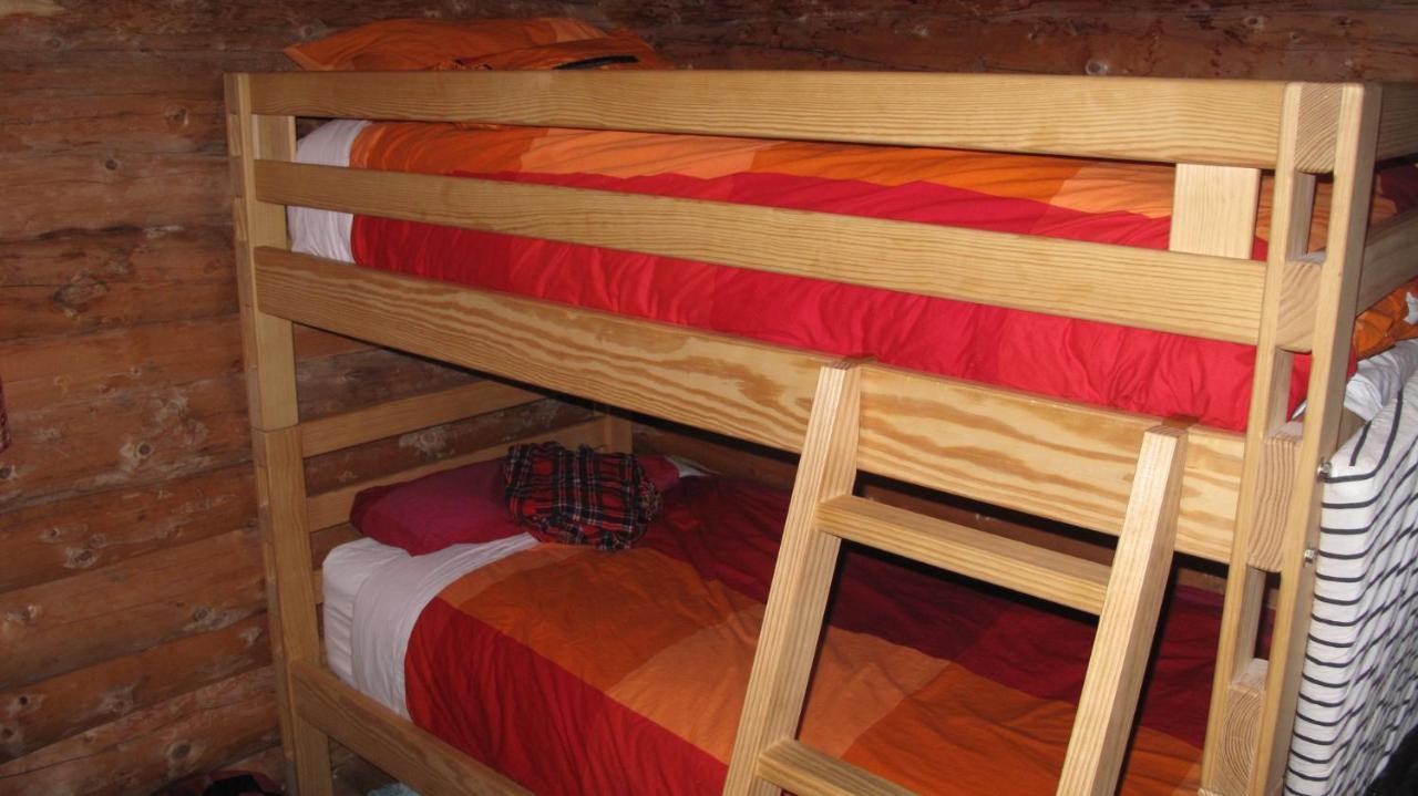 Arctic Chalet Resort Inuvik Buitenkant foto